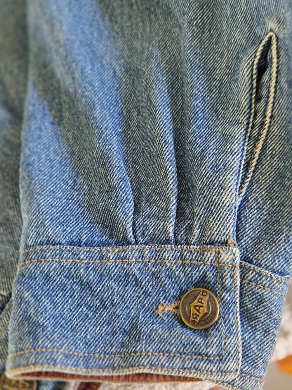 Vtg Agapo Collection Women's Denim Jacket Shacket Southwestern Embroidery Size L - Picture 8 of 15